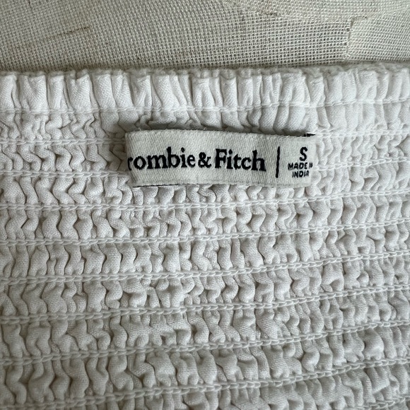 Abercrombie & Fitch Women’s S White Linen Blend Crop  Top - Picture 3 of 4